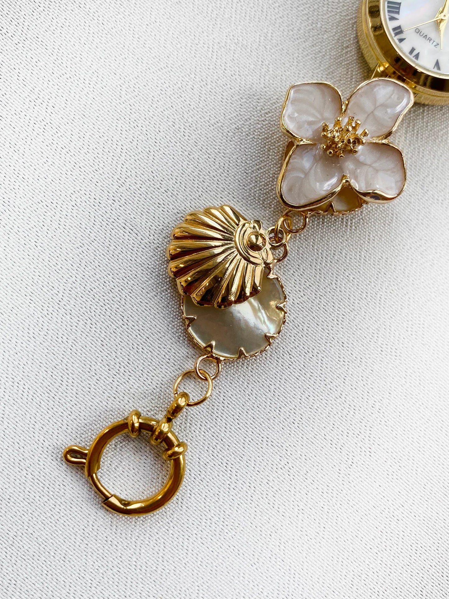 Flower & Shell Charm Watch